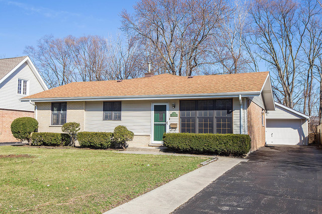 12949 E Playfield Dr, Crestwood, IL 60445 photo 1