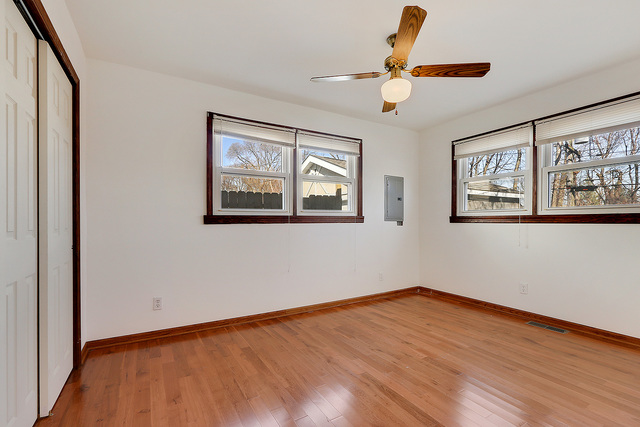 12949 E Playfield Dr, Crestwood, IL 60445 photo 7