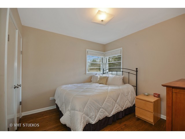510 Crest St, Wheaton, IL 60187 photo 8