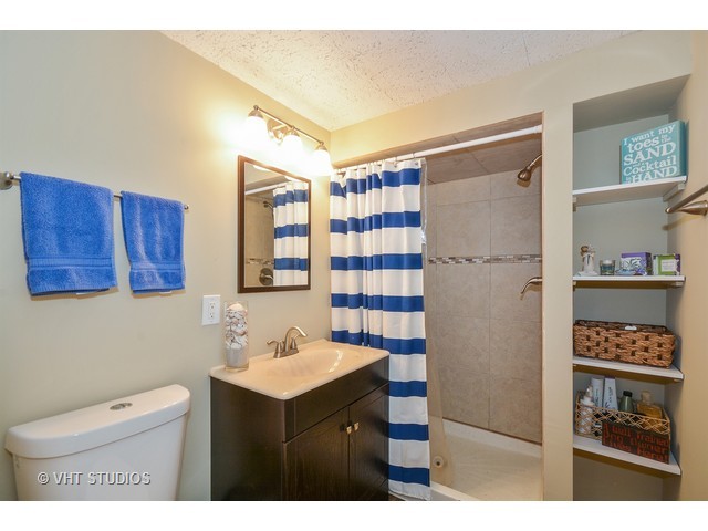 510 Crest St, Wheaton, IL 60187 photo 13