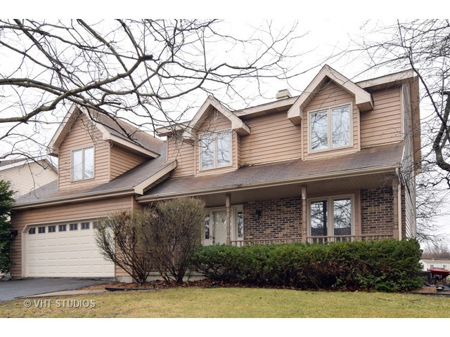 224 Gingerbrook Ln, Bartlett, IL 60103 photo 1