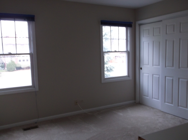 719 Laurel Ave, Des Plaines, IL 60016 photo 18