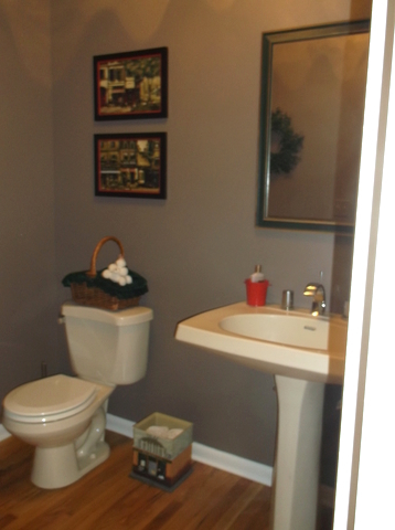 719 Laurel Ave, Des Plaines, IL 60016 photo 7