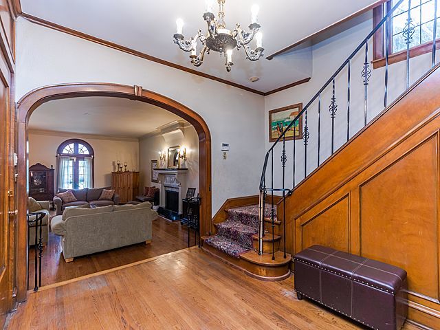 731 Forest Ave, Evanston, IL 60202 photo 2