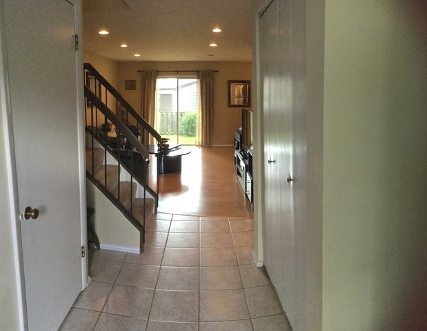 620 Westwood Ct, Wheeling, IL 60090 photo 2
