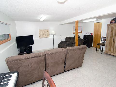 105 E Prairie St, Sidney, IL 61877 photo 17