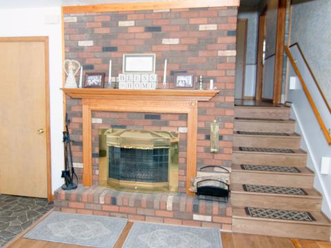 105 E Prairie St, Sidney, IL 61877 photo 20