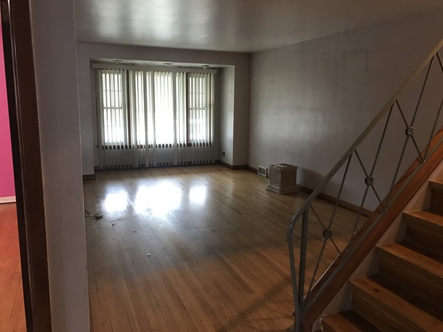 7145 S Springfield Ave, Chicago, IL 60629 photo 2