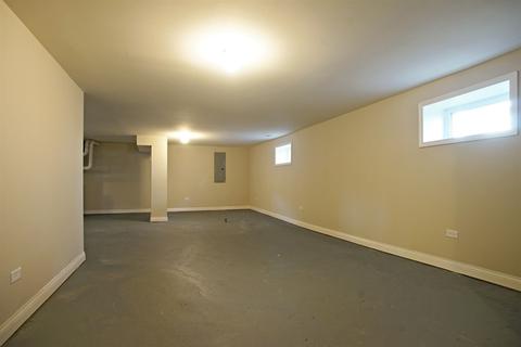 1723 E Algonquin Rd, Des Plaines, IL 60016 photo 13