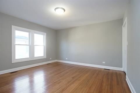 1723 E Algonquin Rd, Des Plaines, IL 60016 photo 6