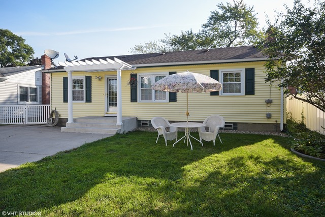 18458 School St, Lansing, IL 60438 photo 10