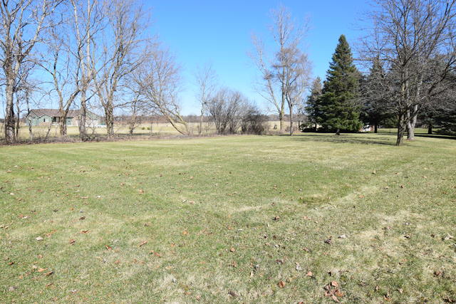 1902 W August Ln, Mchenry, IL 60051 photo 24