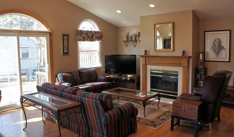 840 Rolling Pass, Glenview, IL 60025 photo 2