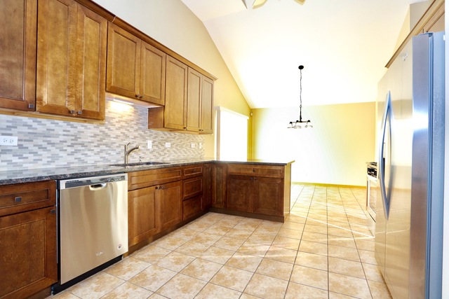3901 W 154th St, Markham, IL 60428 photo 6