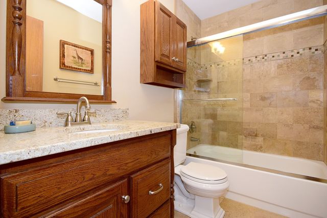 1177 Chesapeake Ct, Bartlett, IL 60103 photo 18