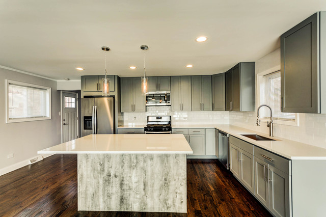 410 E 89th St, Chicago, IL 60619 photo 4