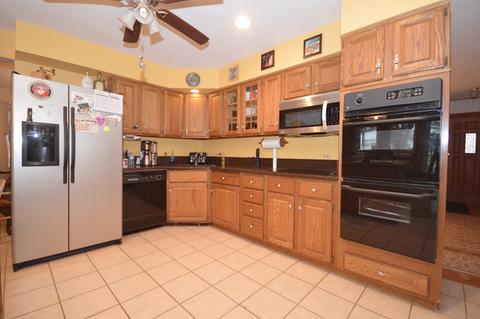 3106 E Solon Rd, Richmond, IL 60071 photo 5