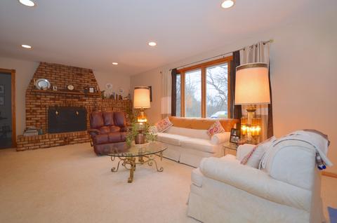 3106 E Solon Rd, Richmond, IL 60071 photo 2
