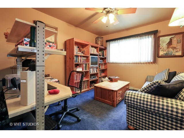 458 E Park Ave, Elmhurst, IL 60126 photo 12