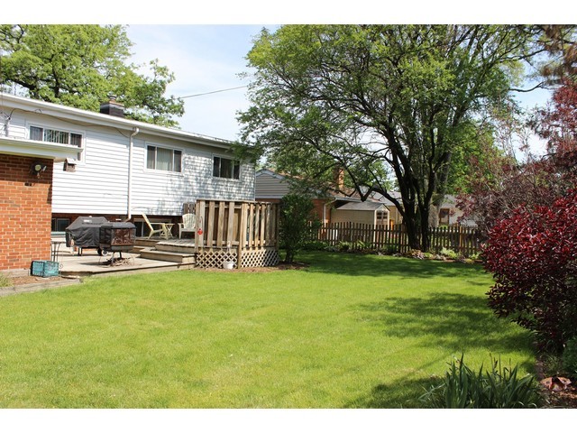 458 E Park Ave, Elmhurst, IL 60126 photo 18