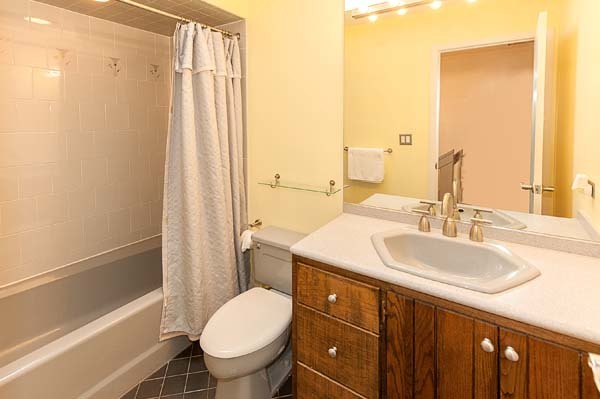 953 Forest Ave, Deerfield, IL 60015 photo 17