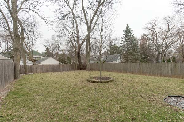 953 Forest Ave, Deerfield, IL 60015 photo 24