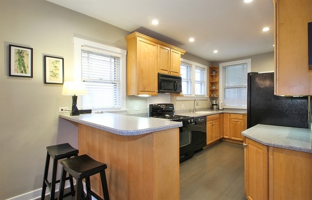 2335 Glenview Rd, Glenview, IL 60025 photo 4