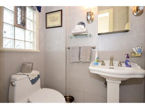 458 Kent Rd, Riverside, IL 60546 photo 11