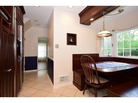 458 Kent Rd, Riverside, IL 60546 photo 10