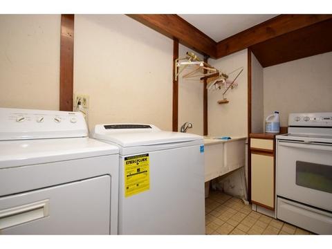 458 Kent Rd, Riverside, IL 60546 photo 21