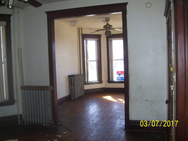 7341 S Champlain Ave, Chicago, IL 60619 photo 5