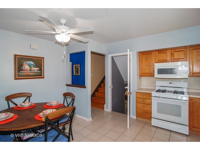 5950 W Maple Ave, Berkeley, IL 60163 photo 4