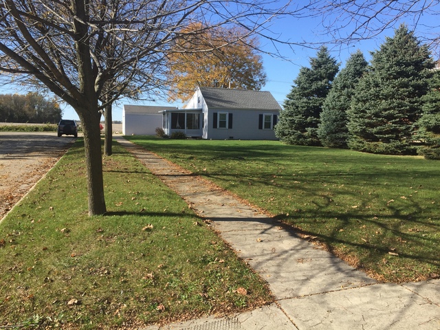 497 S Roosevelt Ave, Kankakee, IL 60901 photo 4