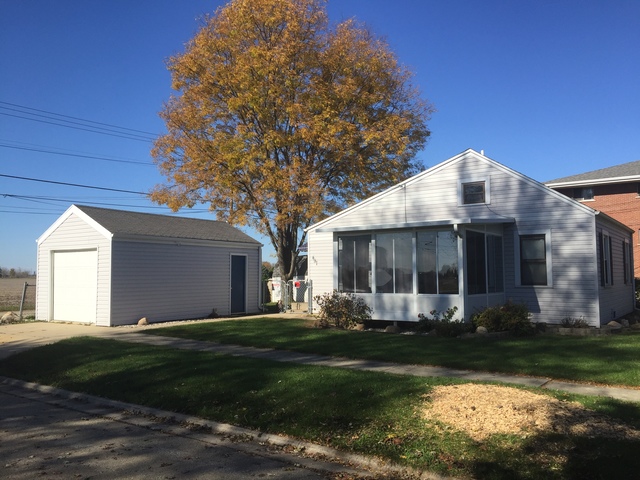 497 S Roosevelt Ave, Kankakee, IL 60901 photo 1