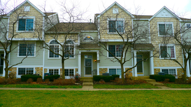 3181 Cambria Ct, Aurora, IL 60503 photo 1