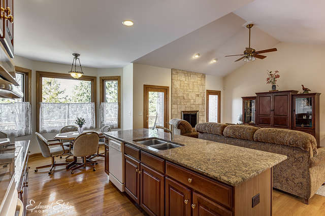 1834 Maple Ln, Sleepy Hollow, IL 60118 photo 8