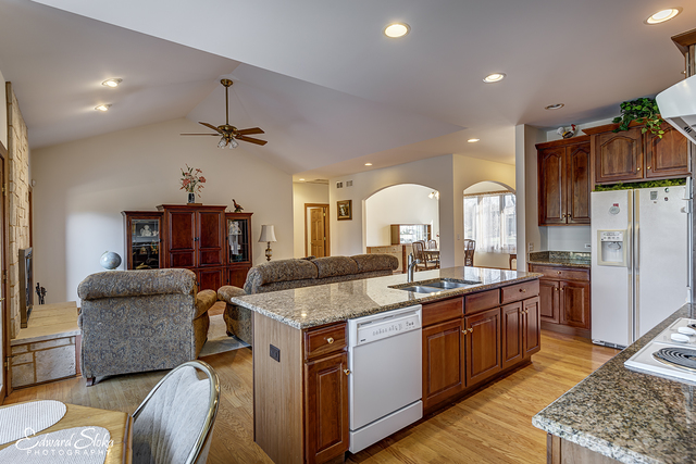 1834 Maple Ln, Sleepy Hollow, IL 60118 photo 9