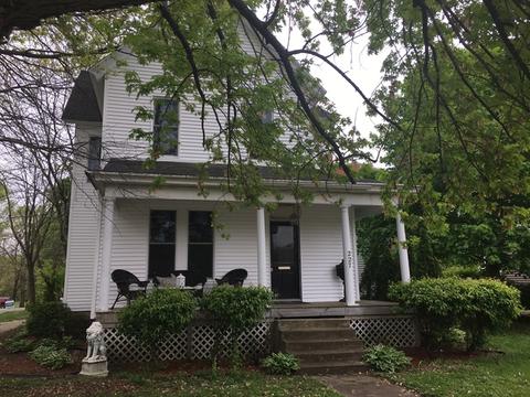 227 E Lafayette St, Ottawa, IL 61350 photo 1
