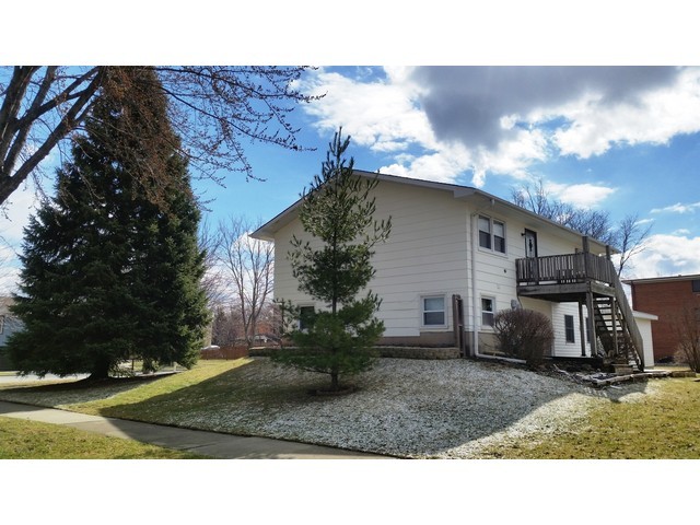 151 Mayer Ave, Wheeling, IL 60090 photo 16