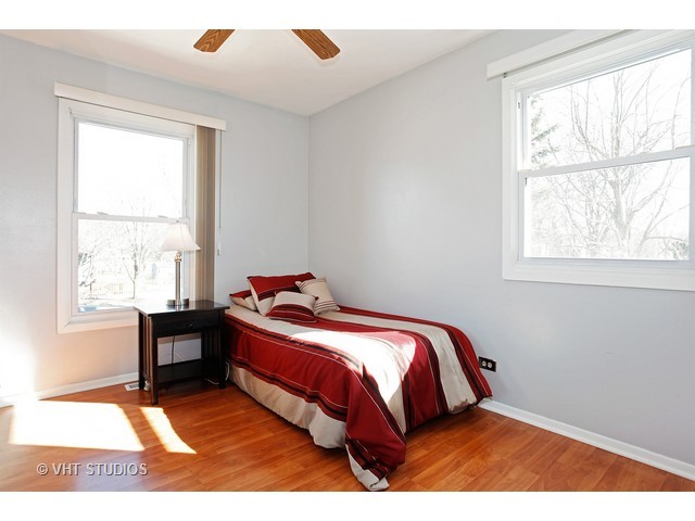 151 Mayer Ave, Wheeling, IL 60090 photo 6
