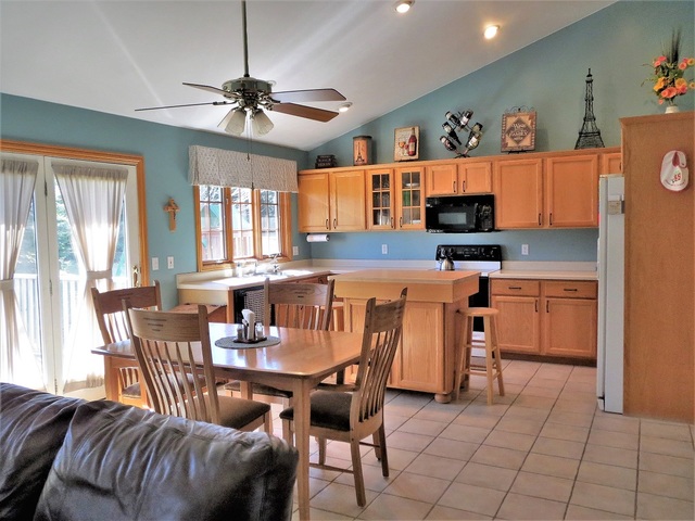 1248 Trail Dr, Dixon, IL 61021 photo 5