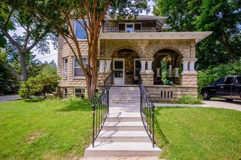 438 S 3rd St, West Dundee, IL 60118 photo 2