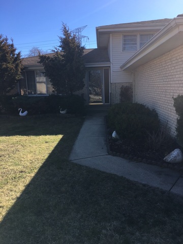 7531 W 83rd St, Bridgeview, IL 60455 photo 8