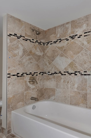 110 Pleasant St, Hoffman Estates, IL 60169 photo 20