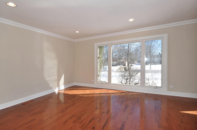 110 Pleasant St, Hoffman Estates, IL 60169 photo 21