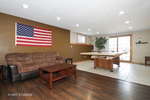 5873 Southdown Ln, Roscoe, IL 61073 photo 7