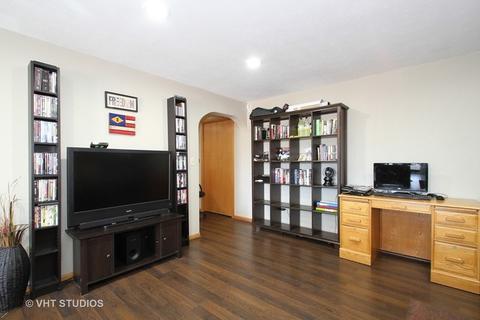 5873 Southdown Ln, Roscoe, IL 61073 photo 8