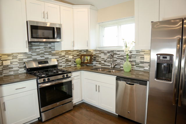 414 Washington Rd, Glenview, IL 60025 photo 9