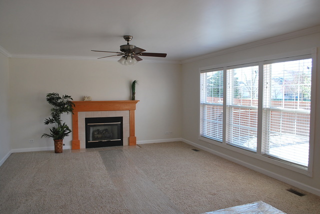 2730 Cavalcade Ct, Aurora, IL 60503 photo 6