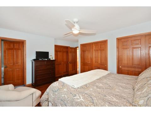 26 W074 Blackhawk Dr, Wheaton, IL 60189 photo 12